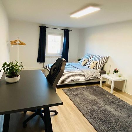 Appartement Xxl Ruhiges Sofa Freital Am Fluss Dresden Extérieur photo